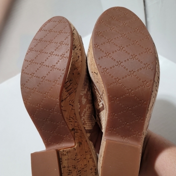 Johnston & Murphy Snake Print Notch Wedge 10 Slip On Open Toe - Picture 9 of 9